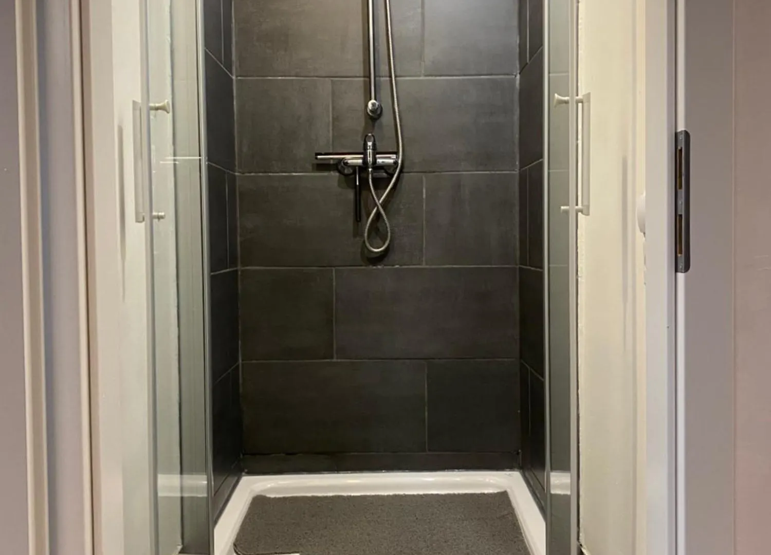 City-Apartment Timeless- Frisch Renoviert Berlin